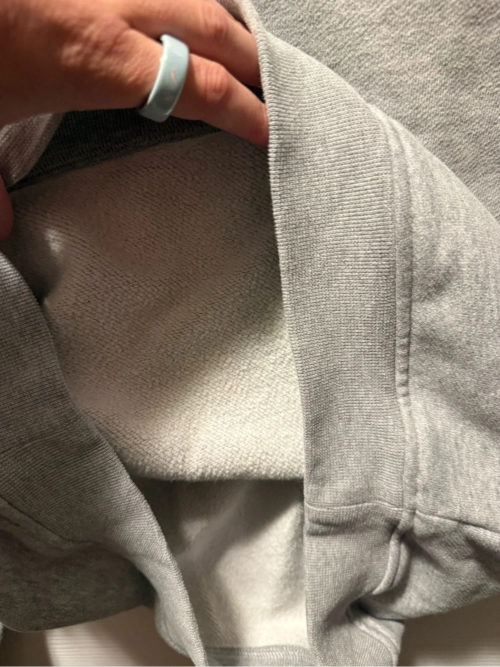 Alo Yoga Accolade Crewneck Sweatshirt Athletic Heather Grey Size XXS
